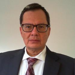 Gastón Alexander Velásquez Villamar